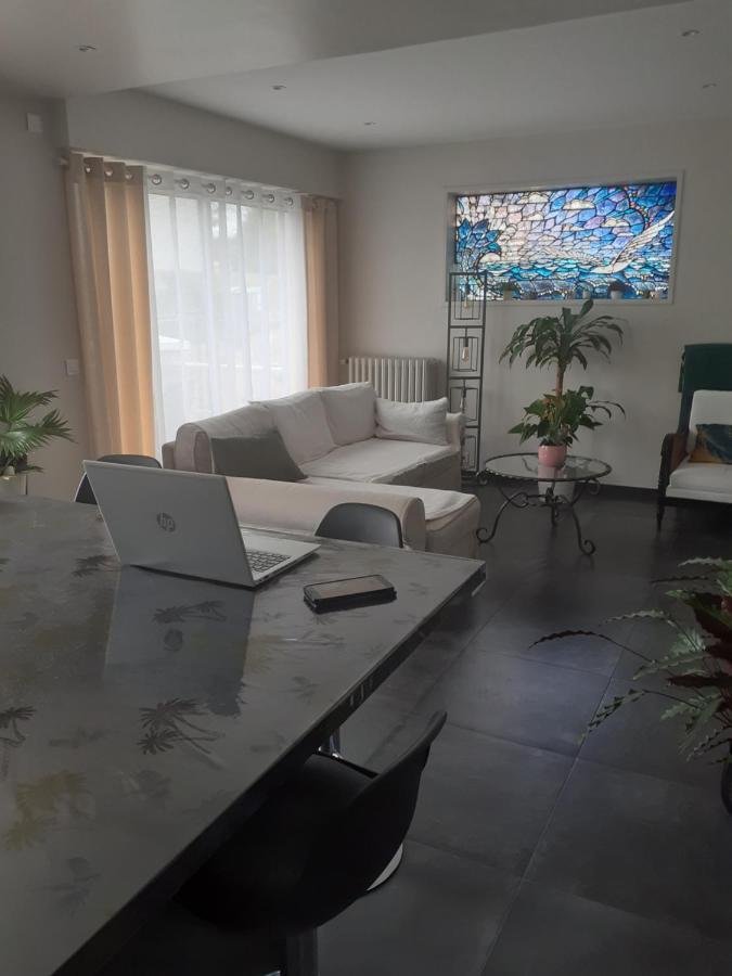 エピネー・シュル・セーヌChambre D'Hote Proche Parisアパートメント エクステリア 写真